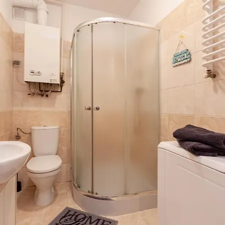 Good Location In Apartment *