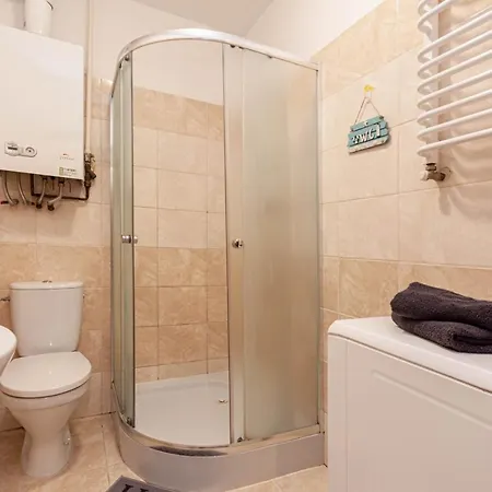 Good Location In Apartment